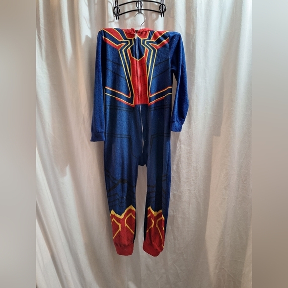 Avengers Spiderman nightsuit size 8 - Picture 1 of 4